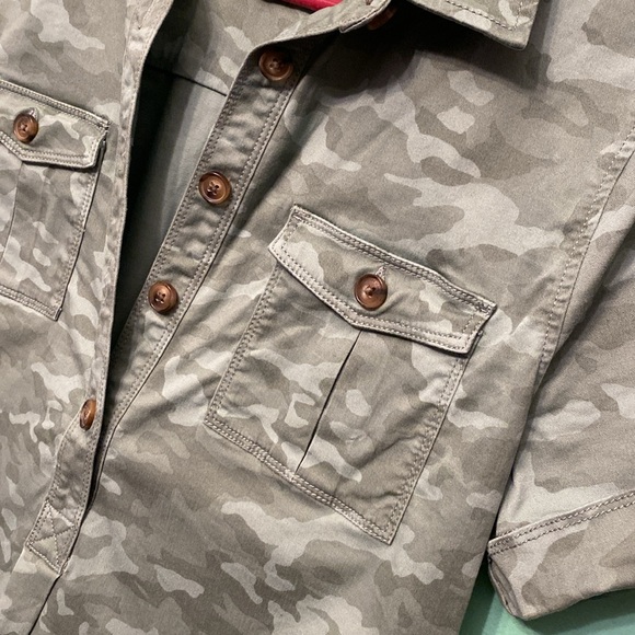 Vineyard Vines Margo Mini Camo Shirt Dress 10 - Picture 9 of 13